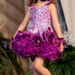 3-4t cupcake pageant dress.  Purple with matching bow
